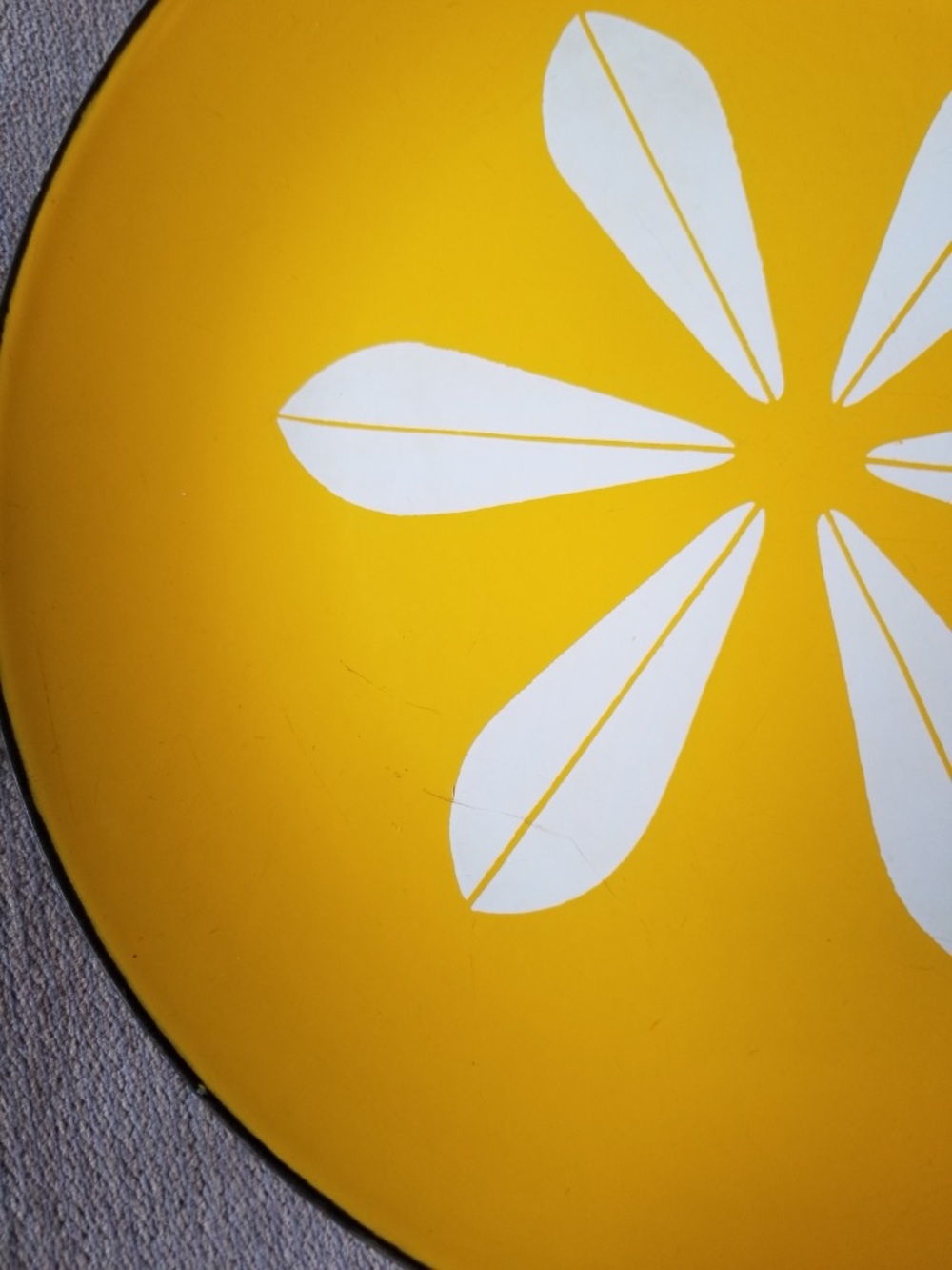 Vintage Catherineholm Lotus Yellow Enamel Plate - Picture 3 of 4